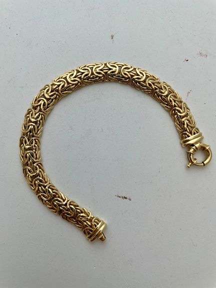 Turkish bracelet. Engraved AK14KT. Total weight 11.2 g.