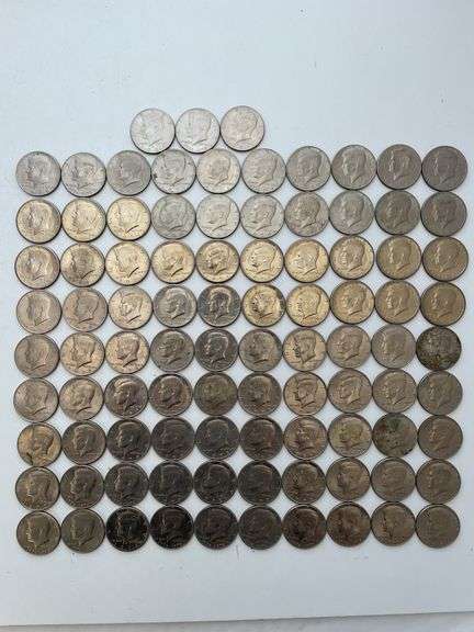 (93) JFK half dollar coins