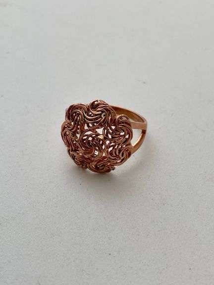 Turkish ladies ring. Engraved 10 K. 2.5 g.
