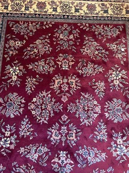 Den. 8 x 5 area rug.