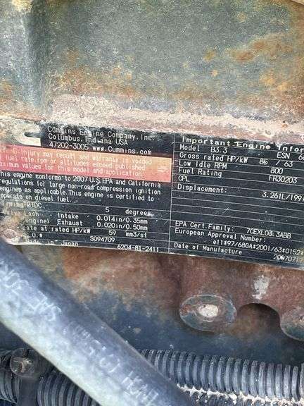 Approximately 80 foot Cumins diesel engine driven wheeled portable aggregate conveyor. Shows 1239 hours on meter. Started at inspection. -$1000 deposit. balance in ACH or certified check within 48 hours of auction close