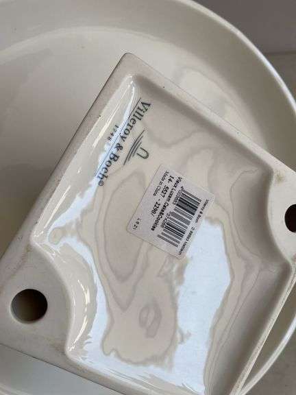 Villeroy and Boch cake plate with box