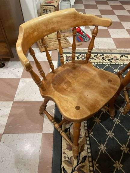 Basement. Round table with leaf and four matching chairs. Table is 42 inches across. Includes rug underneath.