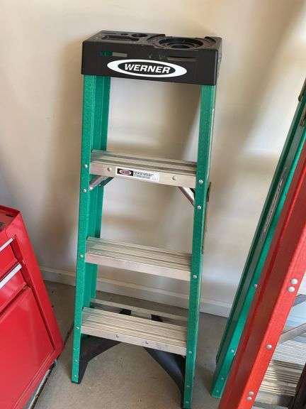 Werner lightweight 4 foot ladder