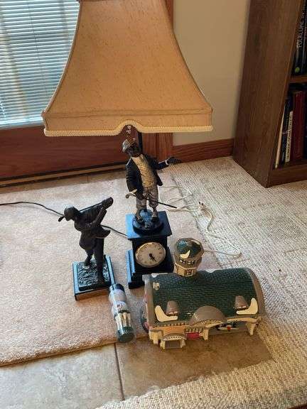Golfers lamp, decor and village house.