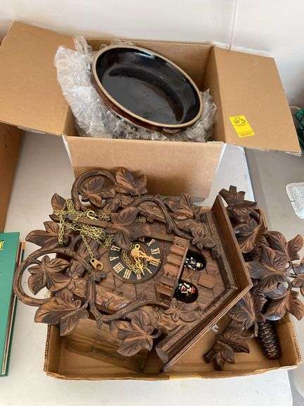 Bavarian cuckoo clock appears complete includes earth and Ware crock