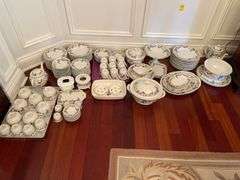 Villeroy & Boch Melina pattern. The main dinner settings appear to be serviced for approximately 12. The coffee cups and saucers and soup bowls appear to be serving for approximately eight and there are some miscellaneous pieces mixed in. Very high quality marked West Germany. Accessory pieces all included in this set