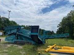 2013 Terex warrior 1800 portable tracked power screener. Diesel engine driven plant. Hydraulic wing conveyor. 416 Hours. Original Hours.ID number PID00123ADGD26434. Running at Set Up - $1000 deposit. balance in ACH or certified check within 48 hours of auction close