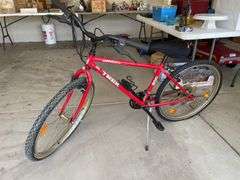 Trek, flat bar, bike, appears to be ladies or teen size