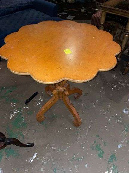 Birds eye maple table with urn style base. Very nice piece.