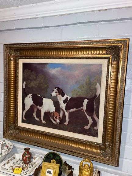 Picture of hunting dogs this may be an original oil. Nice piece.