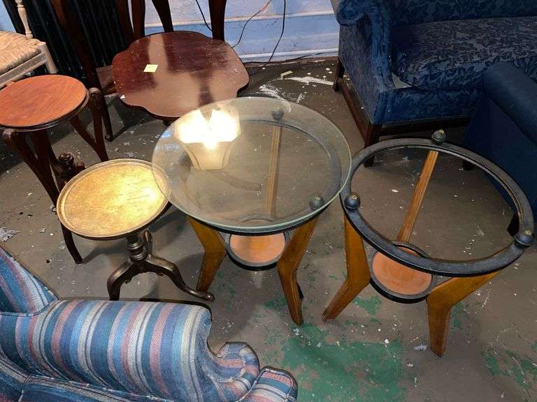 4 miscellaneous side tables