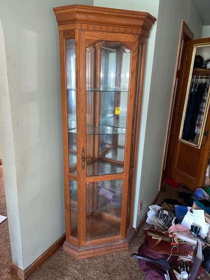 Corner curio cabinet. Needs cleaned up.