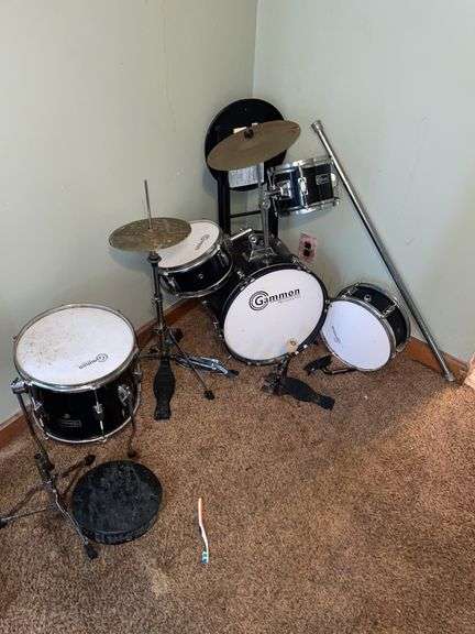 Children’s drum set