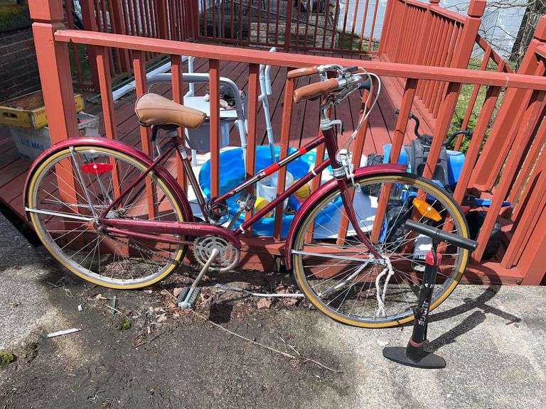 Three speed ladies, coaster bike with pump.