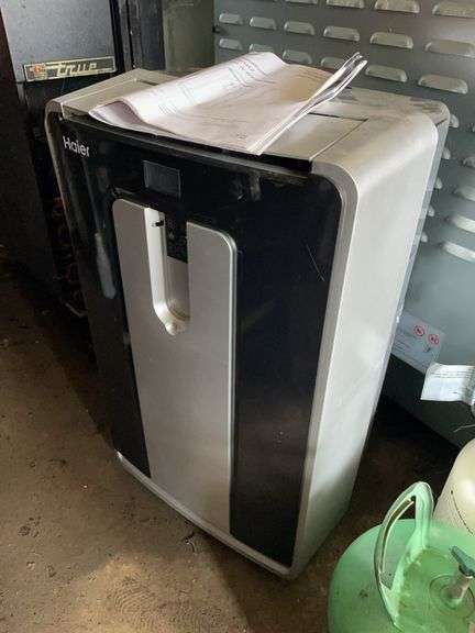 Hailer portable air conditioner with manual not tested, appears new