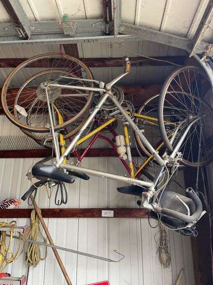 Ladies Schwinn bike and two vintage Schwinn men’s Conchords.