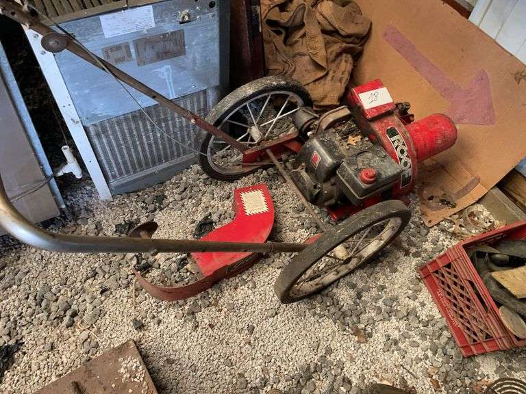 Roof manufacturing model 150051. We believe this is a yard vac not tested good compression Tecumseh motor.