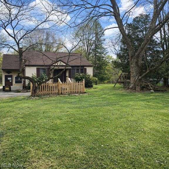 UNDER CONTRACT: ByceREALTY: 2 Bedroom Ranch on 2.23 Acres in Weathersfield Schools - Mineral Ridge, OH