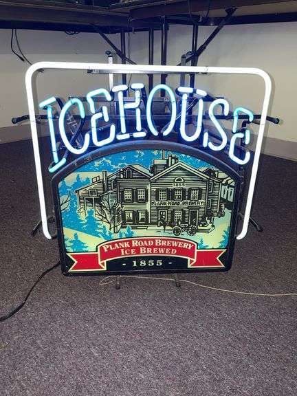 Ice house vintage neon sign. Power is on nice long pool cable. Approximately 19 inches wide and 20 inches tall.