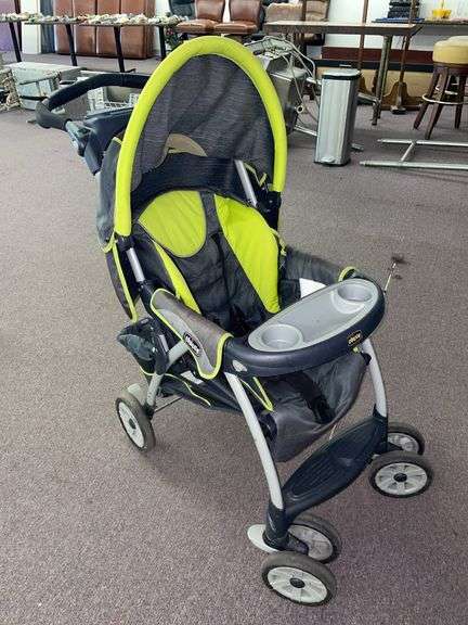 Chicco baby stroller with some loss but still very functioning if cleaned up nice back up stroller