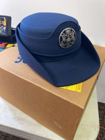 Women’s naval cap. Size 23 1/2.