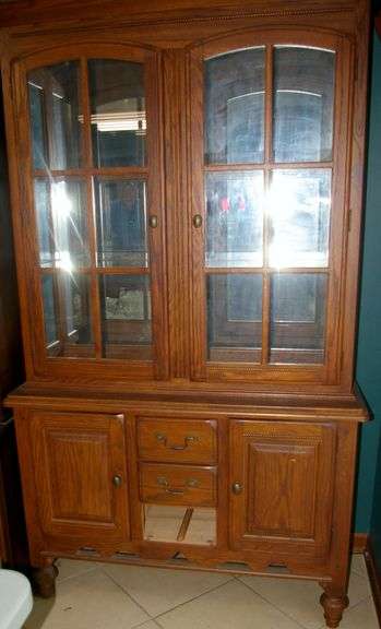 China cabinet 48"x18"x84"