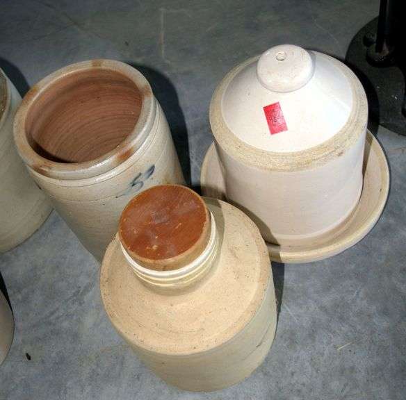 3 Crocks
