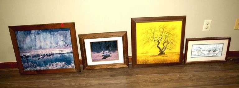 4 Framed Decorative Prints