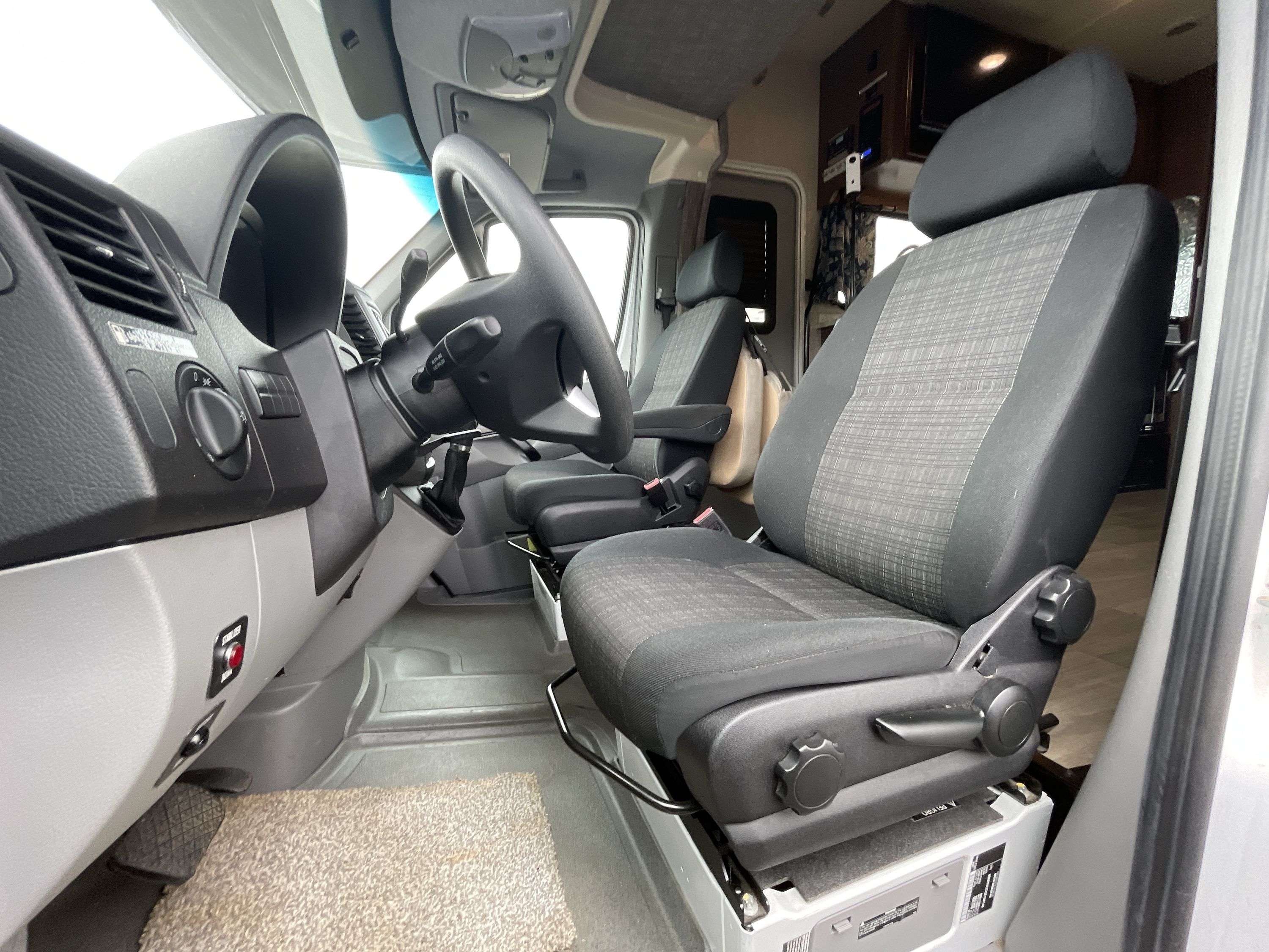 2020 WINNEBAGO VITA 24P USED Camping World