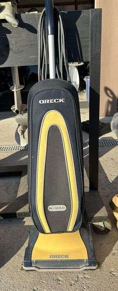Oreck XL Gold Vaccum Cleaner