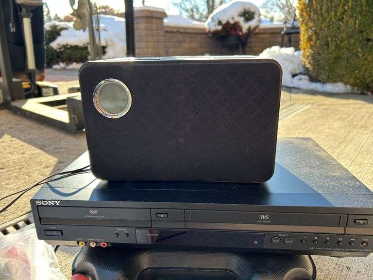 Jensen Speaker & Sony DVD/VHS Combo Player