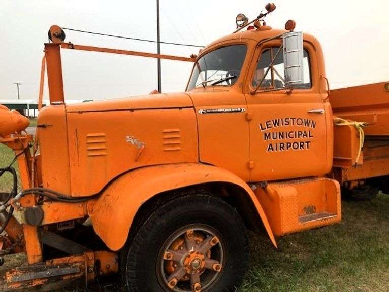 1948 FWD 264 Dump Truck/Plow