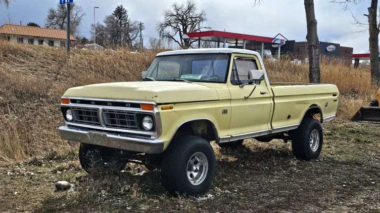 1976 Ford F-150 4x4 Pickup