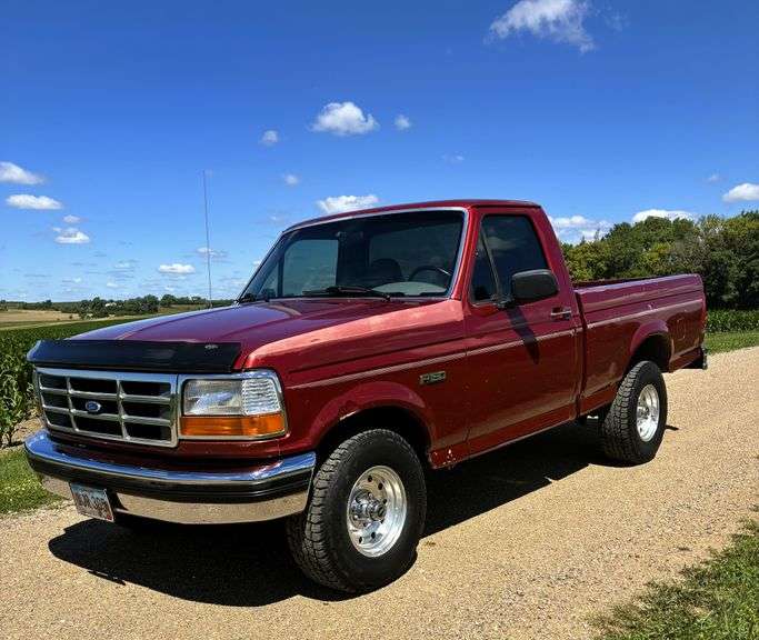 1996 Ford F-150 Short Bed 4x4 Pickup
