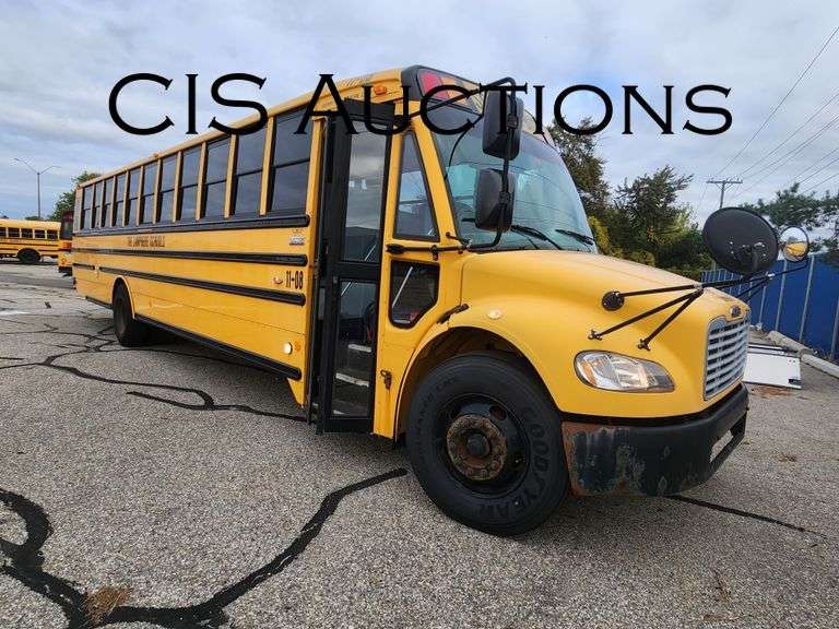 2011 THOMAS C2 W/CUMMINS ISB 6.7L