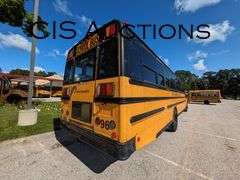 2007 THOMAS C2 W/ MERCEDES-BENZ 7.4L