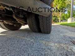 2007 THOMAS C2 W/ MERCEDES-BENZ 7.4L