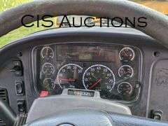 2007 THOMAS C2 W/ MERCEDES-BENZ 7.4L