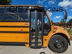 2007 THOMAS C2 W/ MERCEDES-BENZ 7.4L