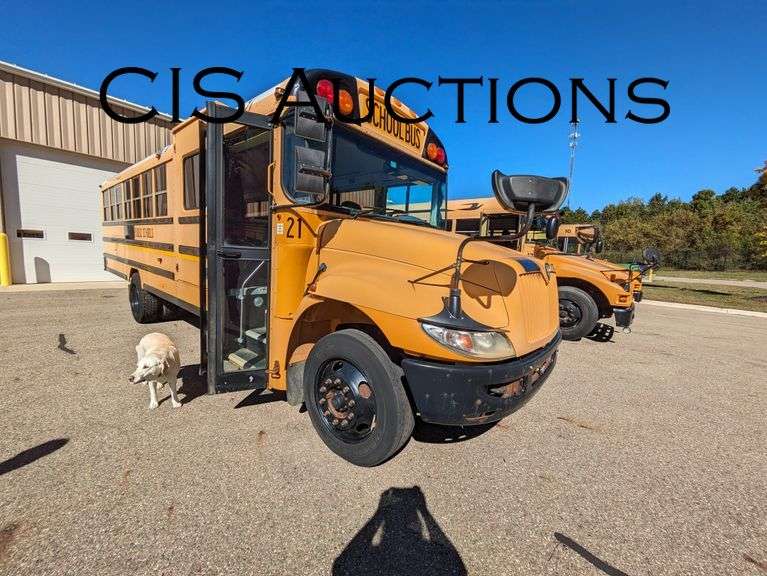 2009 INTERNATIONAL CE W/MAXXFORCE 7
