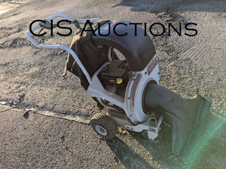 CHIPPER/SHREDDER/VACUUM