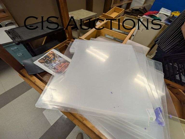 PLEXI GLASS SHEETS