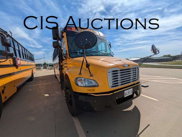 2016 THOMAS C2 W/CUMMINS 6.7L