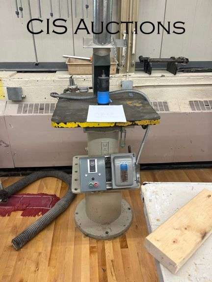 SPINDLE SANDER