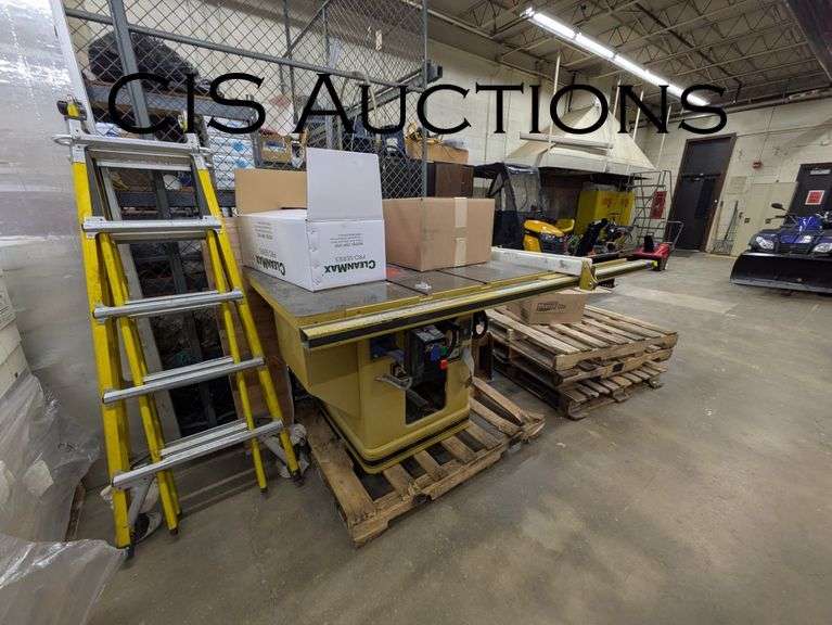 POWERMATIC TABLE SAW