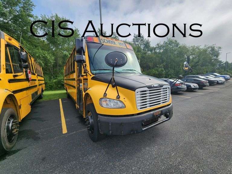 2009 THOMAS C2 W/MERCEDES-BENZ