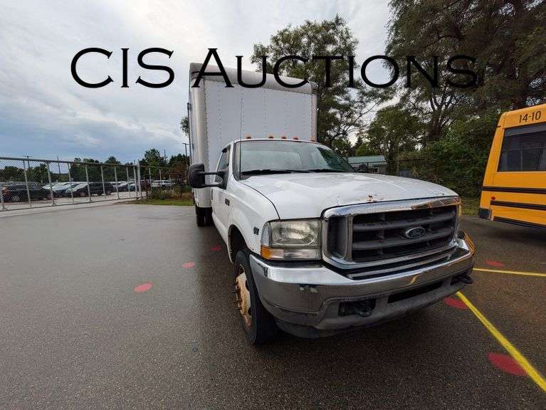2003 FORD F-450 W/6.8L