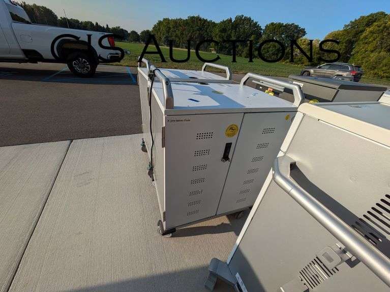 TECH CARTS