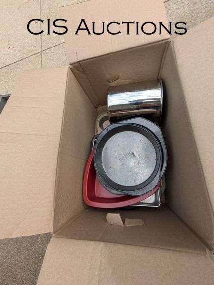 BAKING PANS